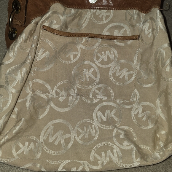 VTG Michael Kors Camel Leather Astor Uptown Studded 2-way Shoulder/Crossbody Bag - Picture 10 of 13